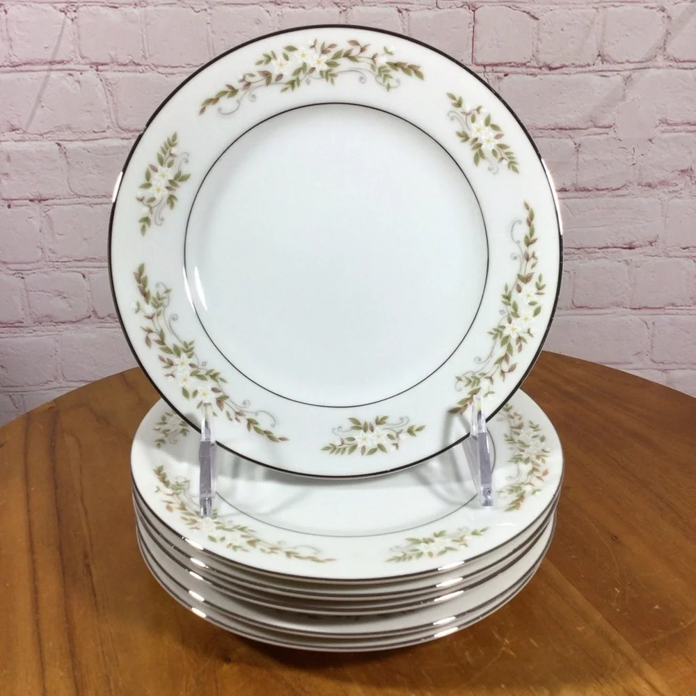 International Silver Company 326 Springtime Bread & Butter Plates - Set of 6